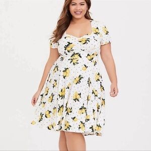 Torrid White Lemon Dot Challis Skater Dress